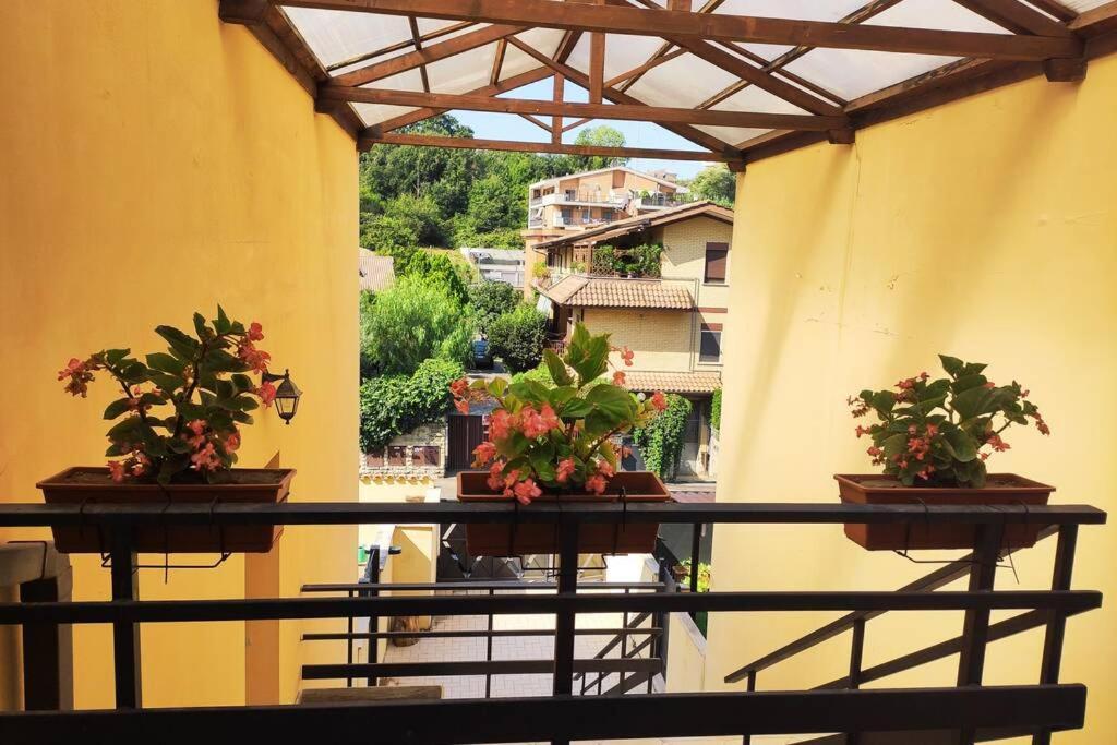 Large House 3 Floors City 'N Sea Vitinia Exterior photo